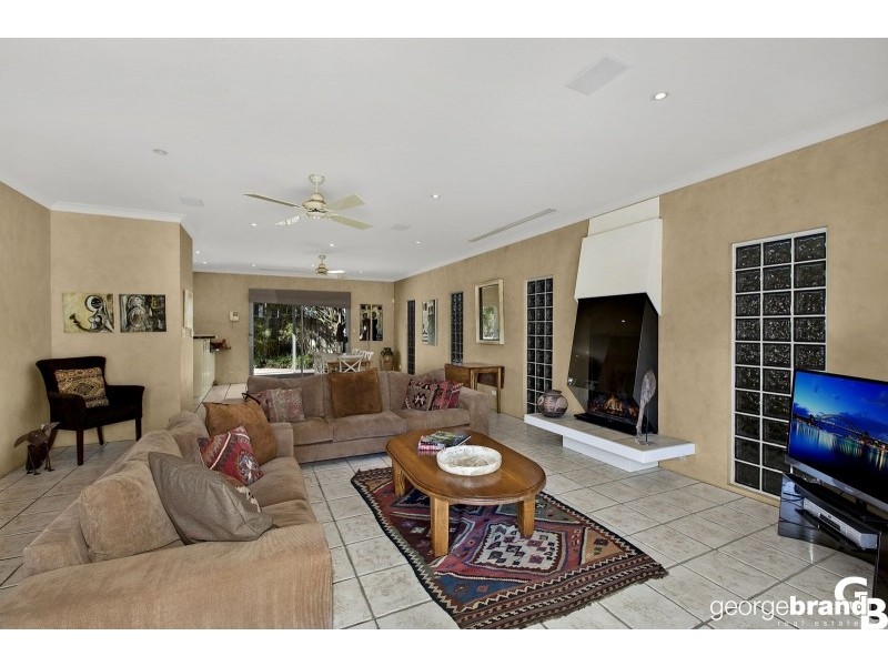 14 View Street, North Avoca NSW 2260