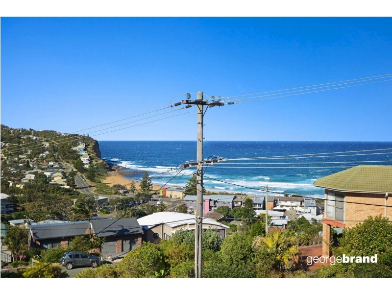 55 Circulo Drive, Copacabana NSW 2251