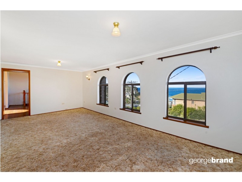 55 Circulo Drive, Copacabana NSW 2251