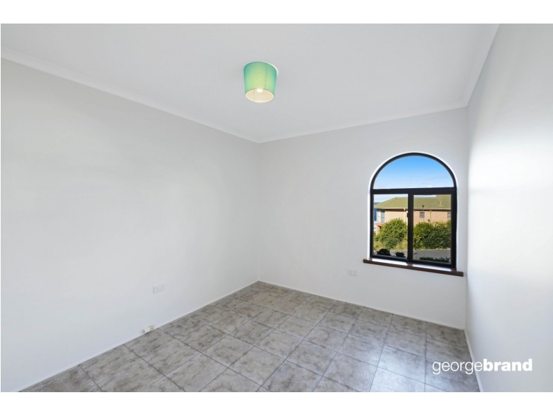 55 Circulo Drive, Copacabana NSW 2251