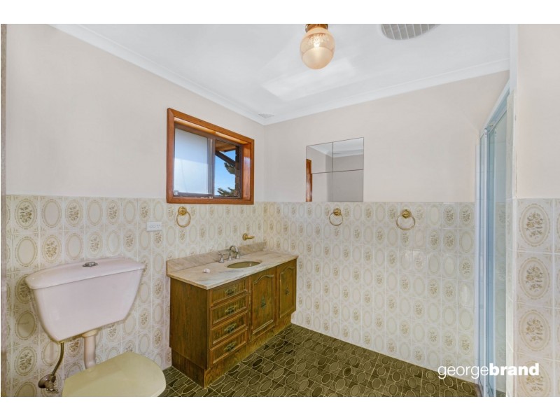 55 Circulo Drive, Copacabana NSW 2251