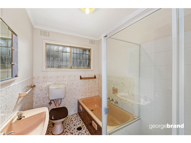 55 Circulo Drive, Copacabana NSW 2251