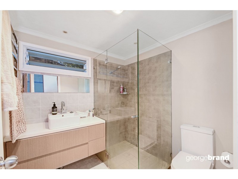 3 Lakeside Drive, Macmasters Beach NSW 2251