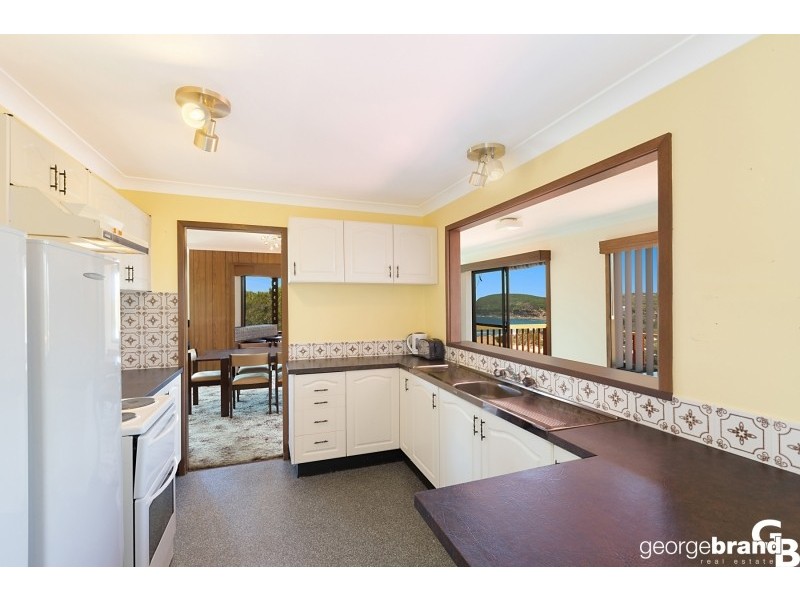27 Circulo Drive, Copacabana NSW 2251