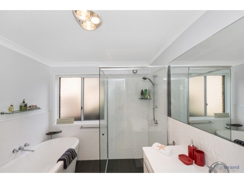 1/92 Copacabana Drive, Copacabana NSW 2251