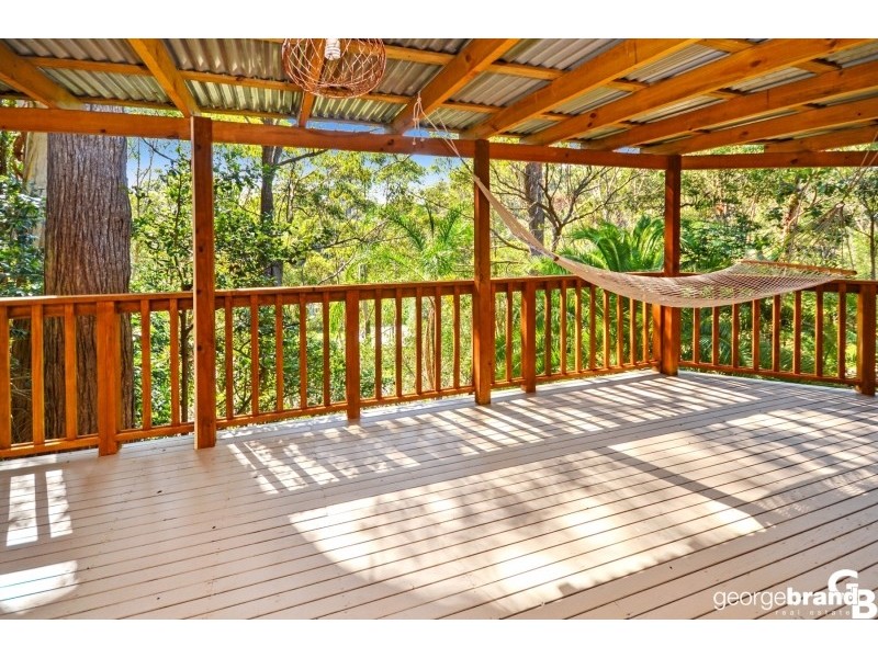33 Walder Crescent, Avoca Beach NSW 2251