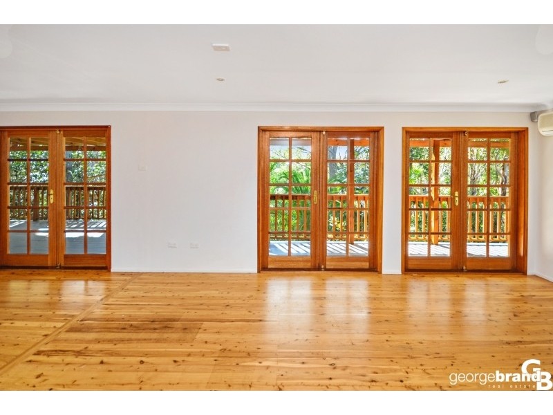 33 Walder Crescent, Avoca Beach NSW 2251