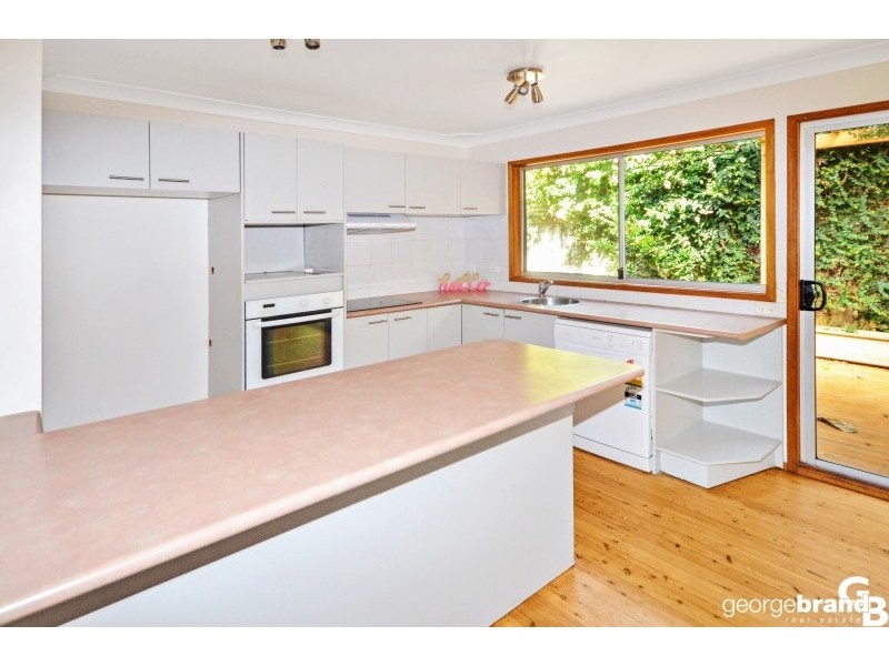 33 Walder Crescent, Avoca Beach NSW 2251
