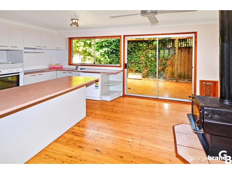 33 Walder Crescent, Avoca Beach NSW 2251