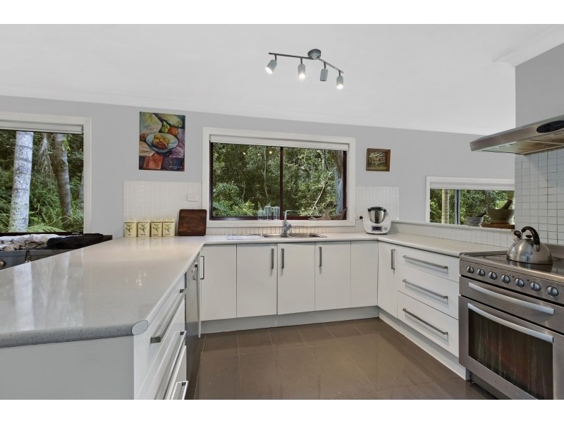 21 Palmgrove Place, North Avoca NSW 2260