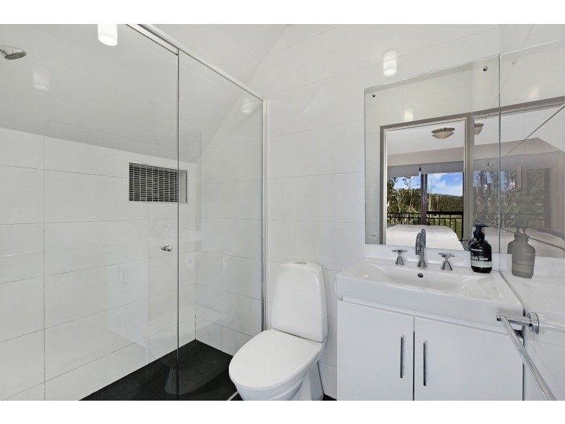 21 Palmgrove Place, North Avoca NSW 2260