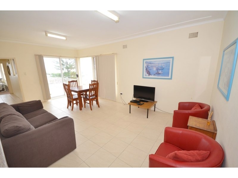 4/33 Ocean View Drive, Wamberal NSW 2260