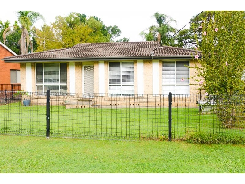 4 Courigal Avenue, Kincumber NSW 2251