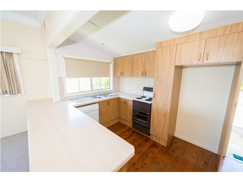110 Avoca Drive, Avoca Beach NSW 2251