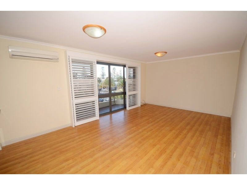 10/13  Campbell Crescent, Terrigal NSW 2260