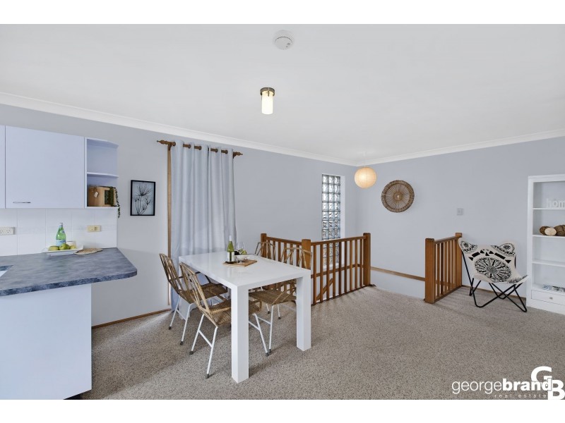 2/92 Copacabana Drive, Copacabana NSW 2251