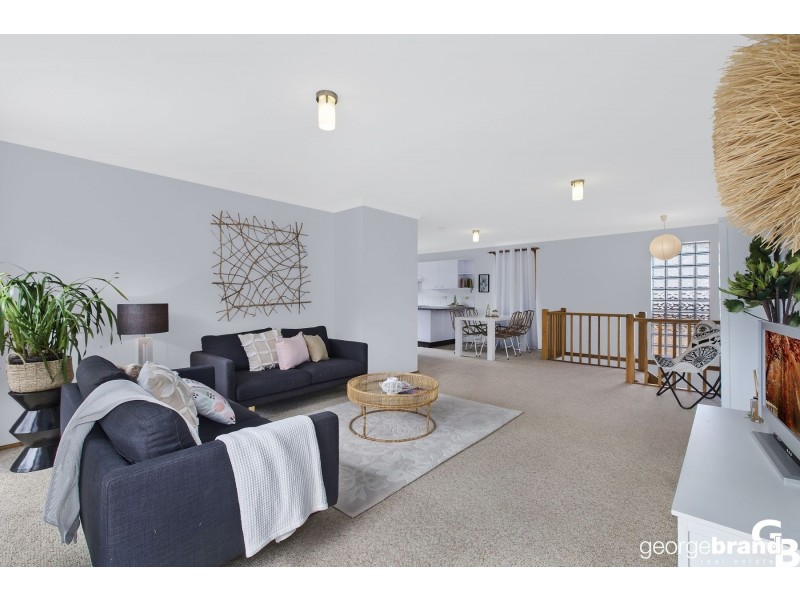 2/92 Copacabana Drive, Copacabana NSW 2251