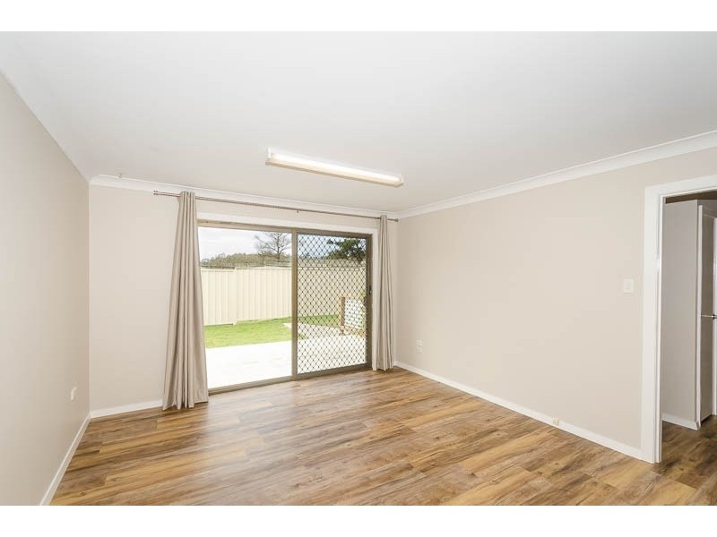 9b Longs Road, Bateau Bay NSW 2261