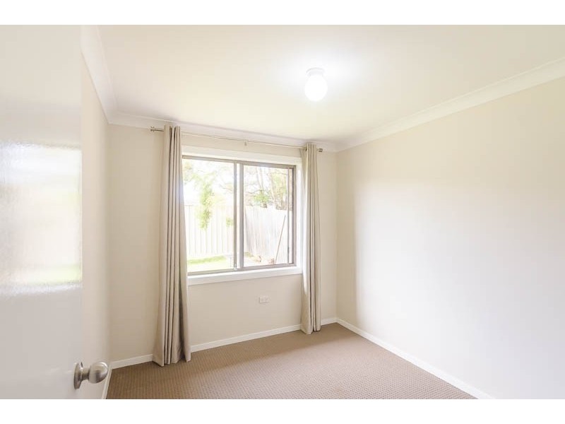 9b Longs Road, Bateau Bay NSW 2261