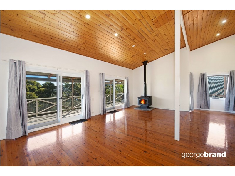 77 Oceano Street, Copacabana NSW 2251
