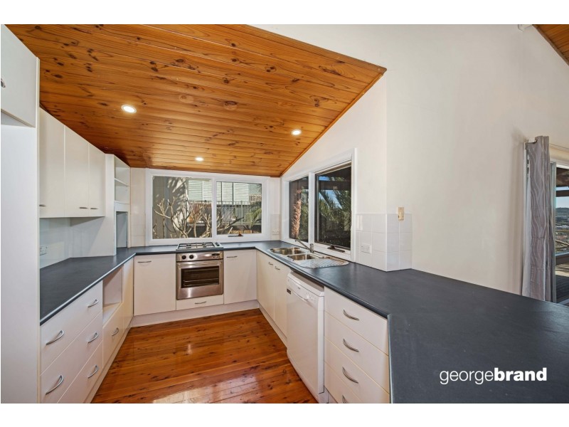 77 Oceano Street, Copacabana NSW 2251