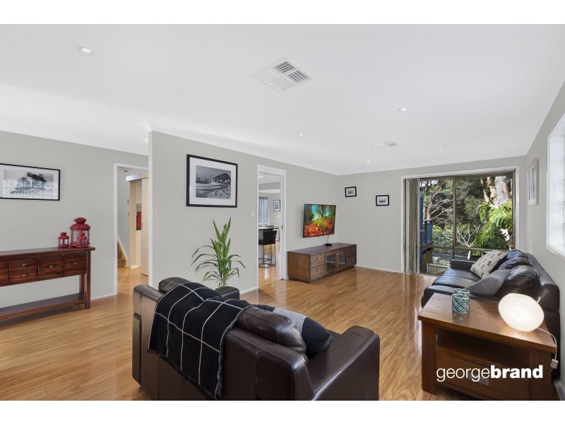 20 Fiesta Crescent, Copacabana NSW 2251