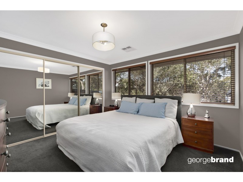 20 Fiesta Crescent, Copacabana NSW 2251