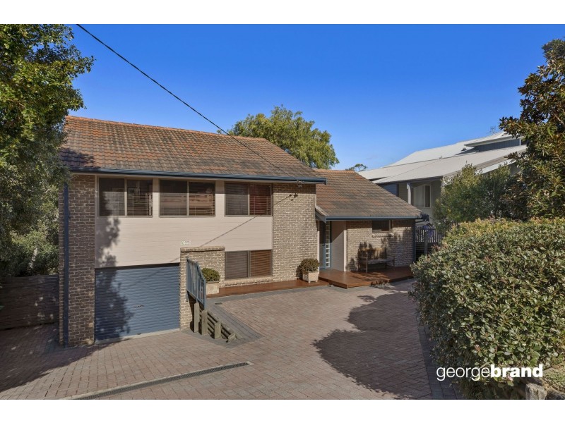 20 Fiesta Crescent, Copacabana NSW 2251