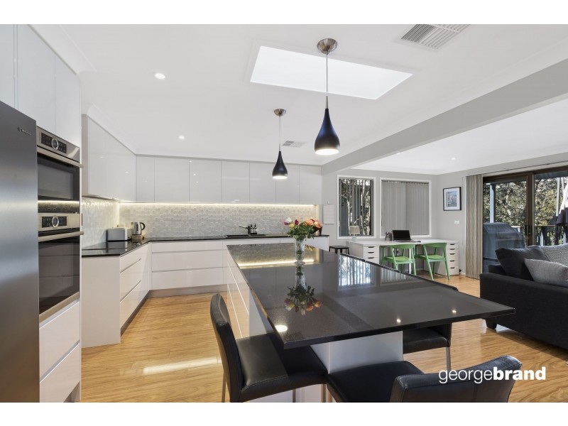 20 Fiesta Crescent, Copacabana NSW 2251