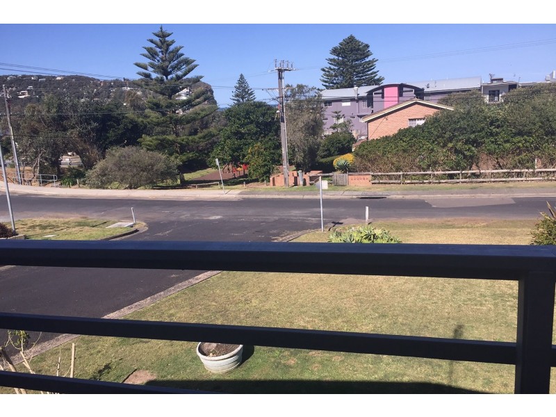 95 Copacabana Drive, Copacabana NSW 2251