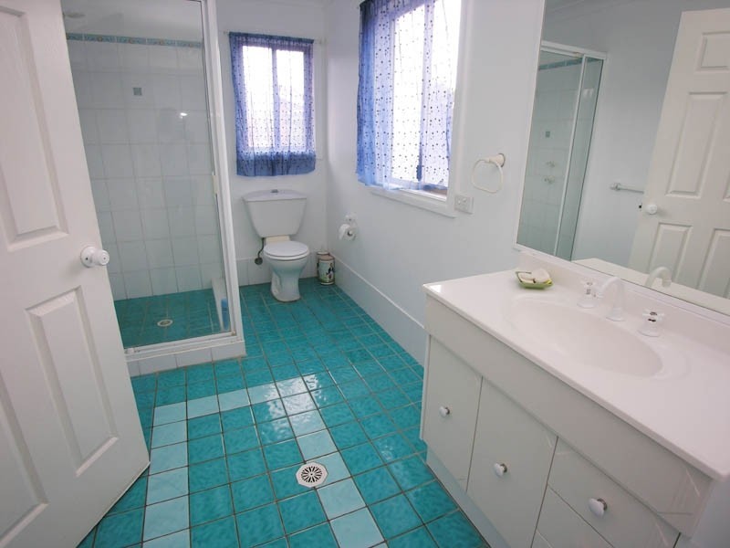 18 Del Rio Drive, Copacabana NSW 2251