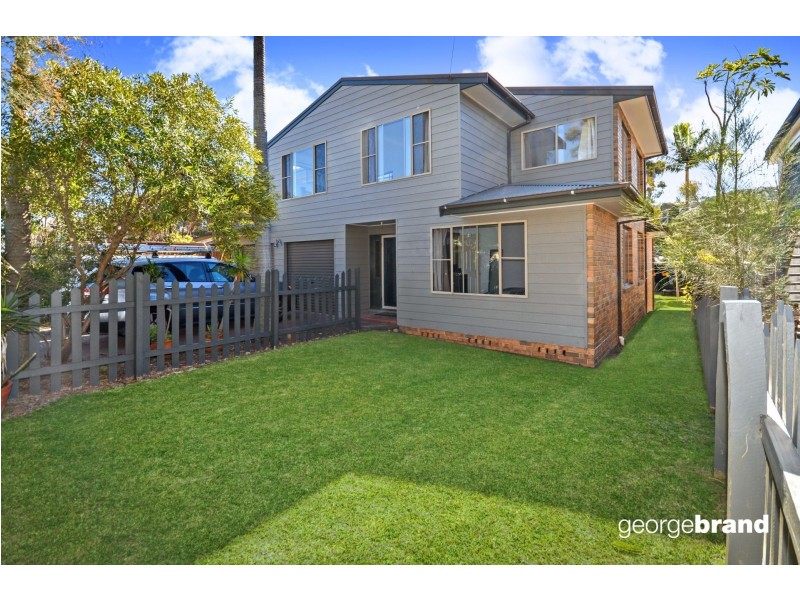 18 Del Rio Drive, Copacabana NSW 2251