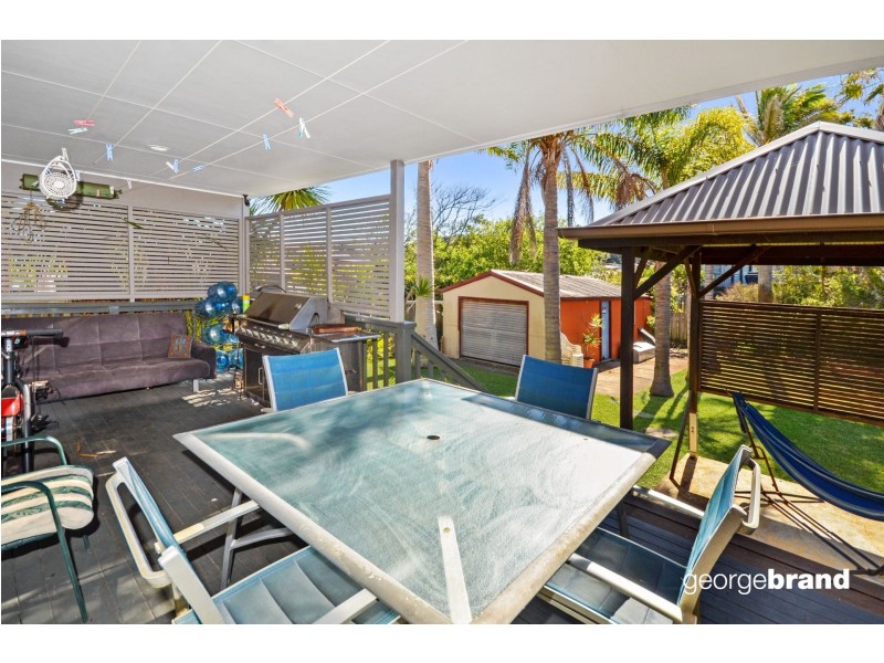 18 Del Rio Drive, Copacabana NSW 2251