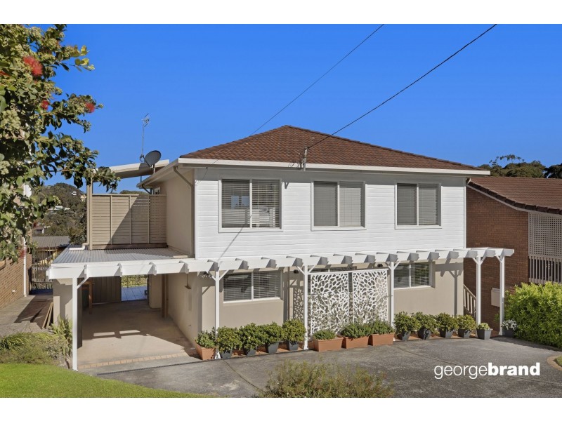 4 Fiesta Crescent, Copacabana NSW 2251