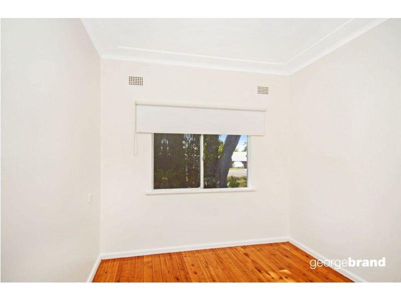 13 Endeavour Drive, Avoca Beach NSW 2251