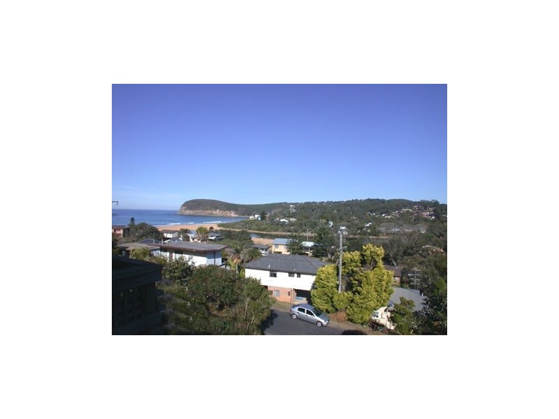 1/131 Copacabana Dr, Copacabana NSW 2251