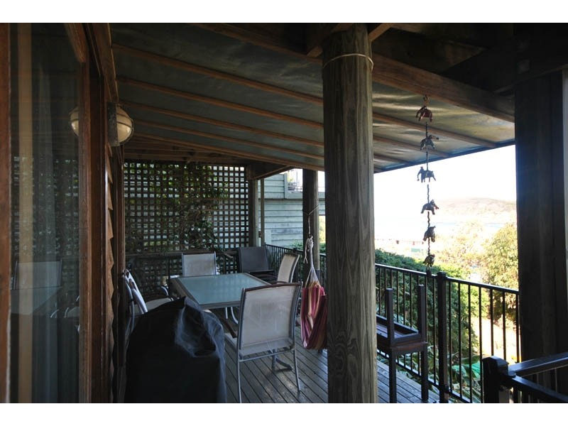1/131 Copacabana Dr, Copacabana NSW 2251