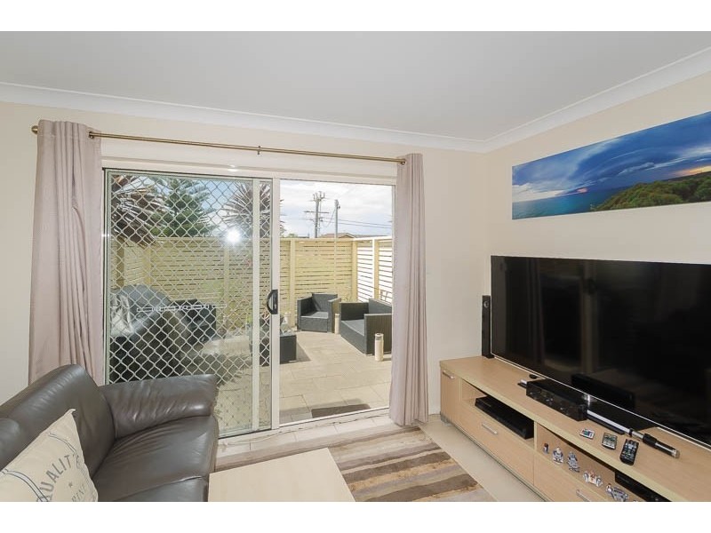 1/93 Copacabana Dr, Copacabana NSW 2251