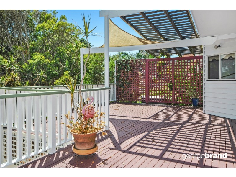 49 Circulo Drive, Copacabana NSW 2251