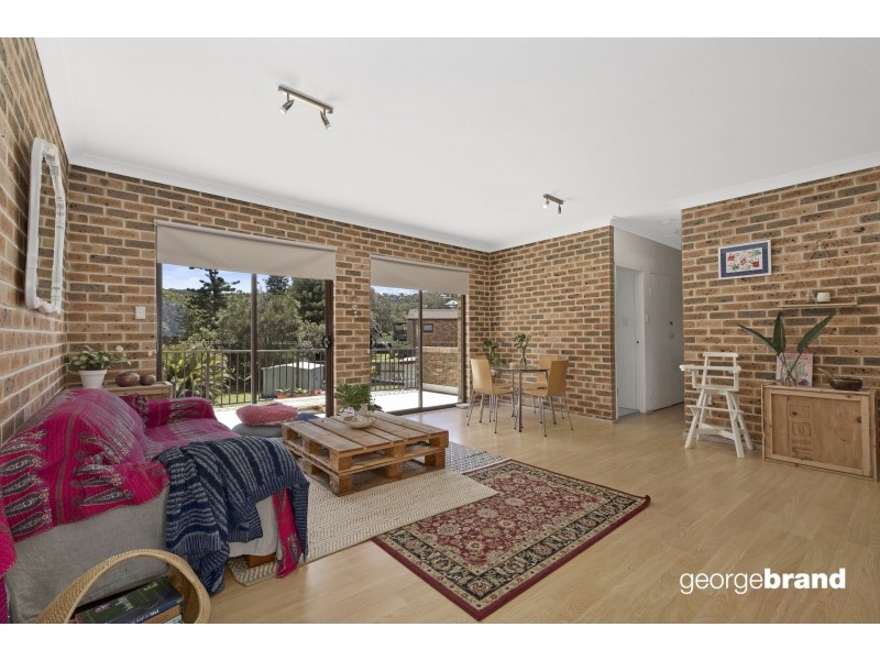 2/4 Del Mar Drive, Copacabana NSW 2251