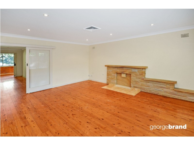 301 Avoca Drive, Avoca Beach NSW 2251