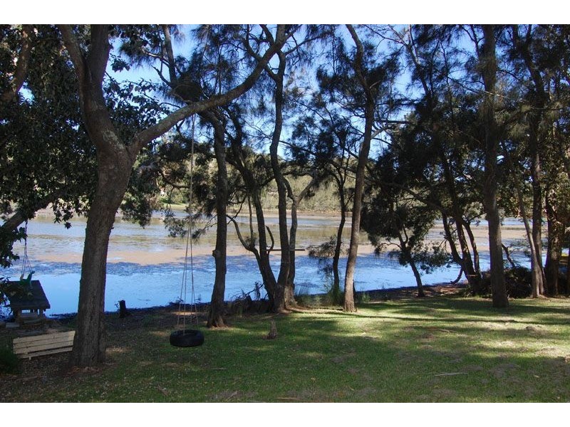 297a The Round Drive, Avoca Beach NSW 2251