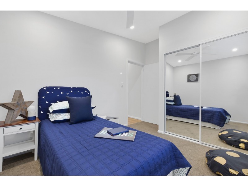 4 Torres Street, Killarney Vale NSW 2261
