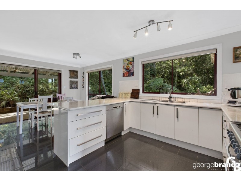 21 Palmgrove Place, North Avoca NSW 2260