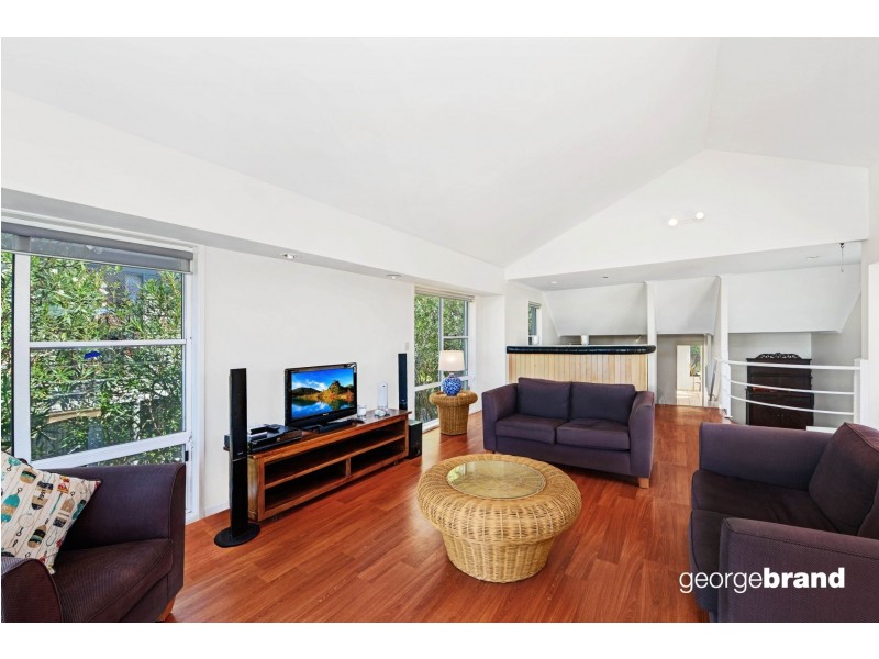 32 Helen Drive, Copacabana NSW 2251