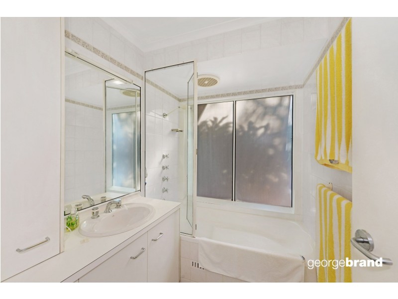 32 Helen Drive, Copacabana NSW 2251