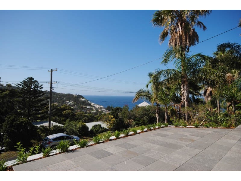 32 Helen Drive, Copacabana NSW 2251