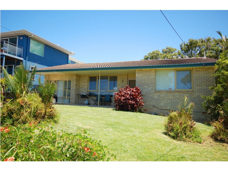 60 Del Monte Place, Copacabana NSW 2251