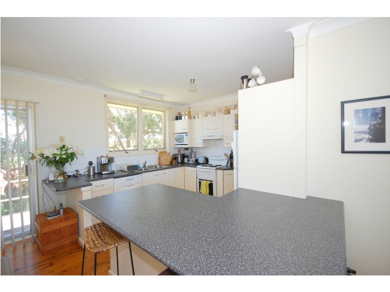 60 Del Monte Place, Copacabana NSW 2251