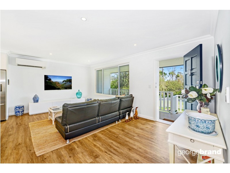 73 Del Rio Drive, Copacabana NSW 2251